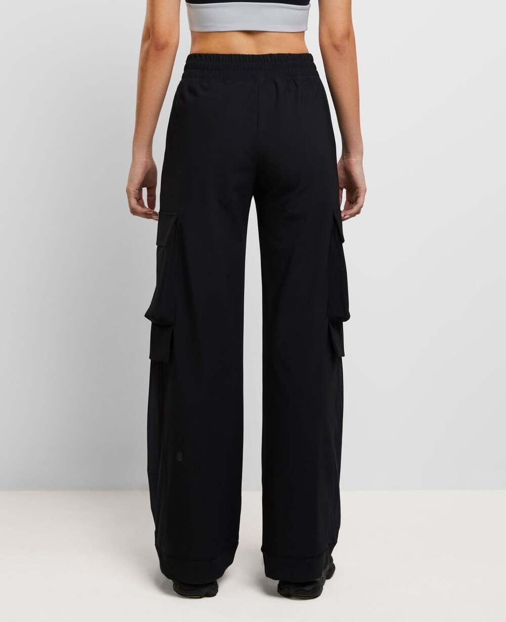 Ciacgynt Daring Flared Cargo Trousers Black - Picture 12 of 12